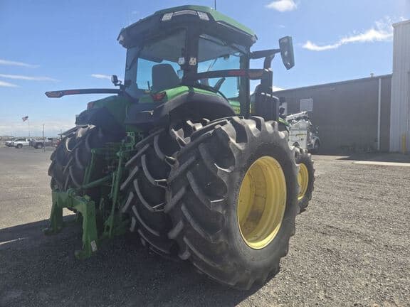 Image of John Deere 7R 250 equipment image 4