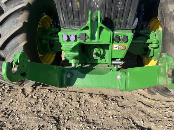 Image of John Deere 7R 330 equipment image 4