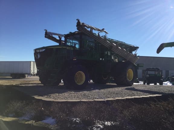 Image of John Deere 800R equipment image 3