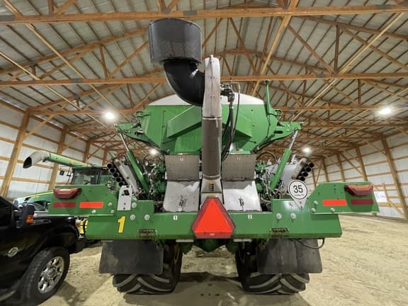 Image of John Deere 800R equipment image 2