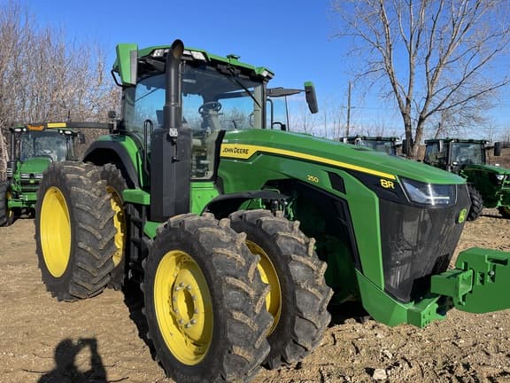 Image of John Deere 8R 250 Primary image