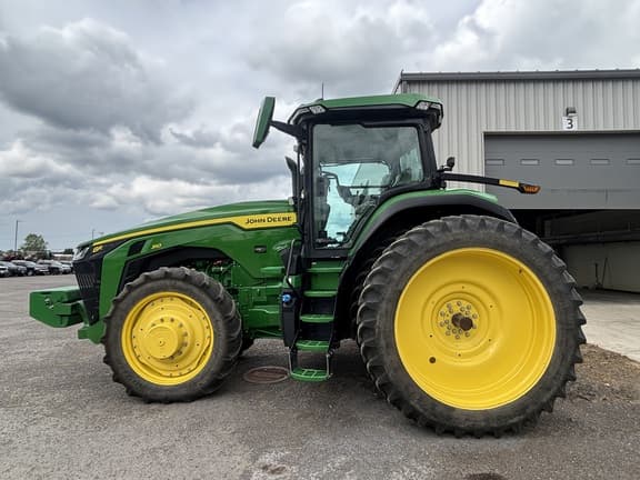 Image of John Deere 8R 310 equipment image 1