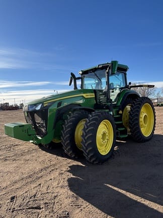 2022 John Deere 8R 310 Equipment Image0