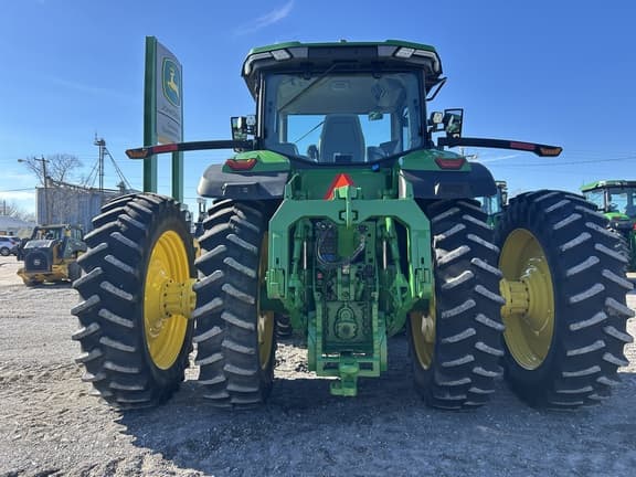 Image of John Deere 8R 310 equipment image 3