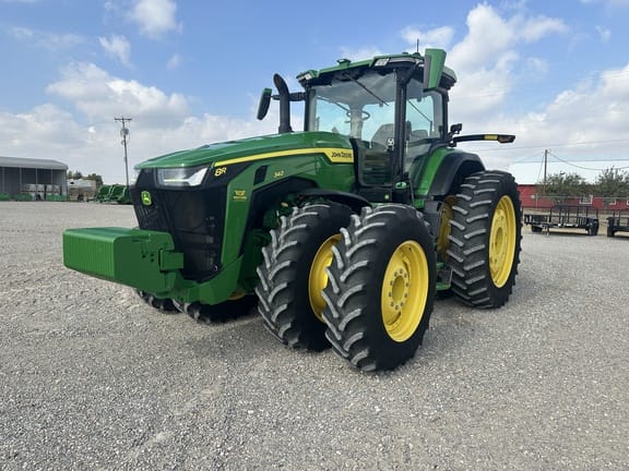 2022 John Deere 8R 340 Equipment Image0