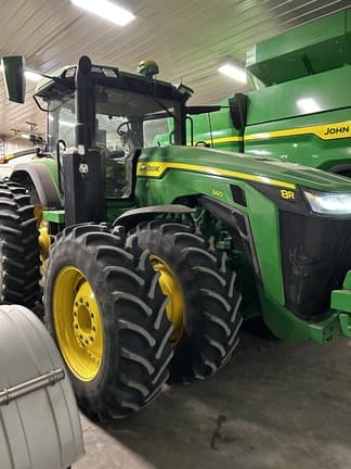 Image of John Deere 8R 340 Primary image