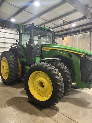 2022 John Deere 8R 340 Equipment Image0