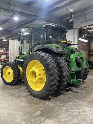 Image of John Deere 8R 340 equipment image 2