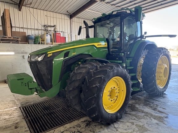 2022 John Deere 8R 340 Equipment Image0