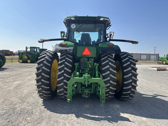 Image of John Deere 8R 340 equipment image 3