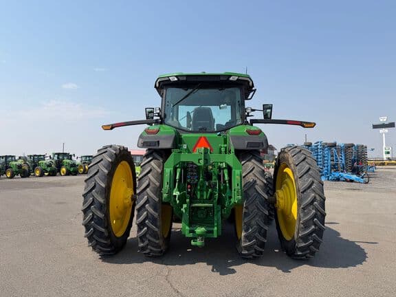 Image of John Deere 8R 370 equipment image 3