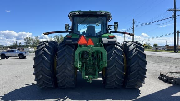 Image of John Deere 8R 370 equipment image 2
