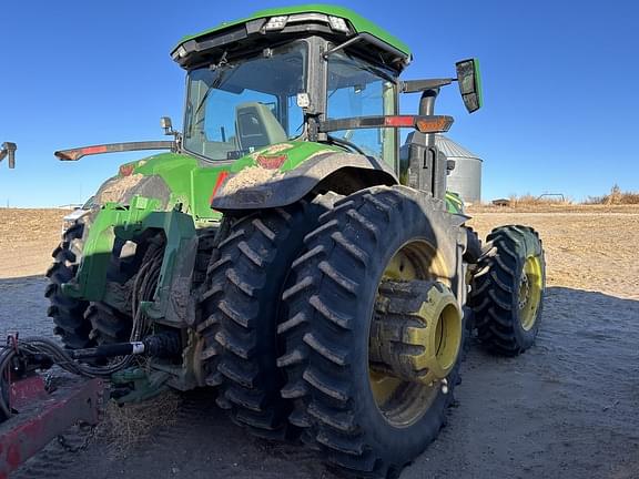 Image of John Deere 8R 370 equipment image 4
