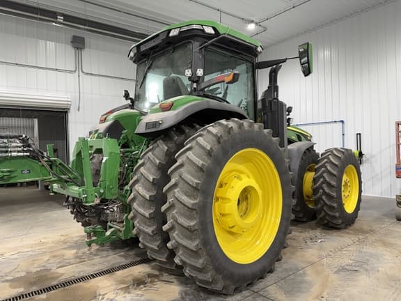 Image of John Deere 8R 370 equipment image 4