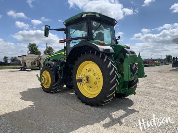 Image of John Deere 8R 370 equipment image 2