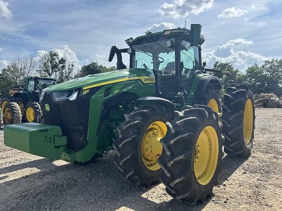 Image of John Deere 8R 370 equipment image 1