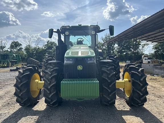 Image of John Deere 8R 370 equipment image 2