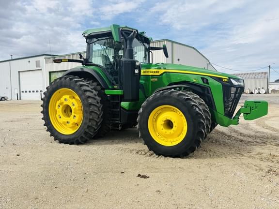 Image of John Deere 8R 410 equipment image 2