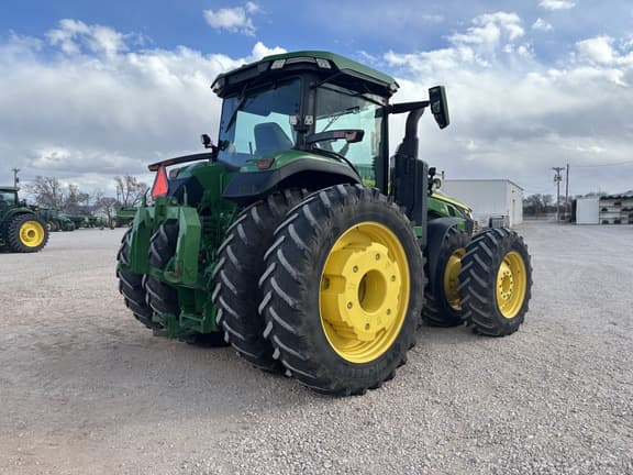 Image of John Deere 8R 410 equipment image 4
