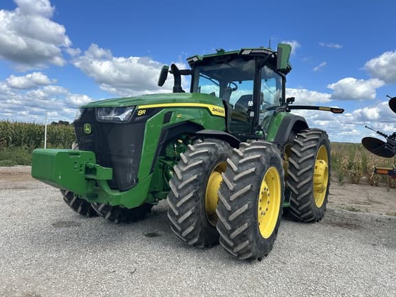 Image of John Deere 8R 410 equipment image 1