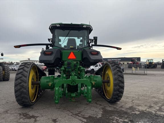 Image of John Deere 8RT 310 equipment image 3