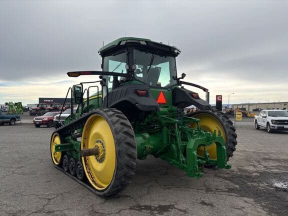 Image of John Deere 8RT 310 equipment image 2