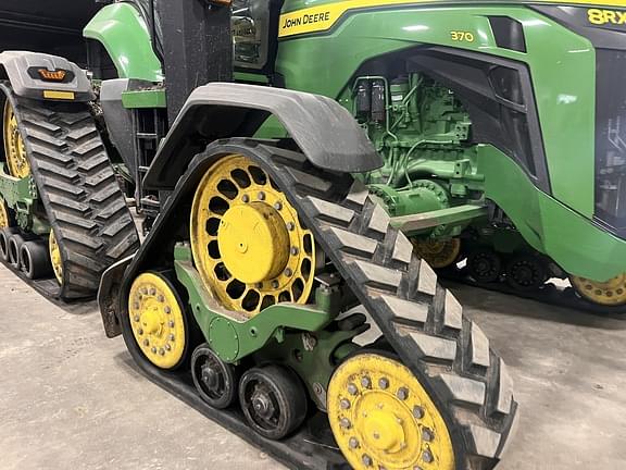 Image of John Deere 8RX 370 equipment image 2