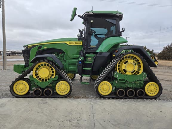 Image of John Deere 8RX 410 equipment image 4