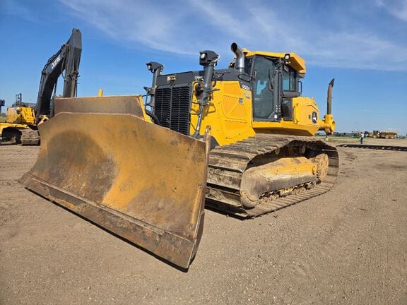 2022 John Deere 950K Equipment Image0