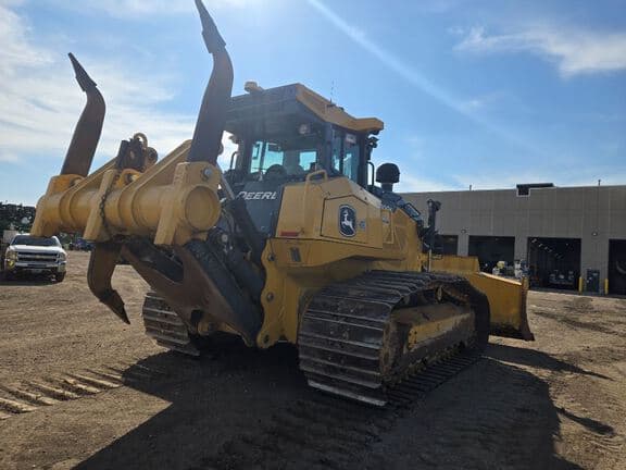 Image of John Deere 950K equipment image 2