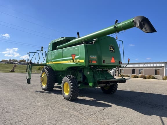 Image of John Deere 9750 STS equipment image 2