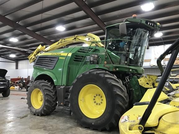Image of John Deere 9900 Primary image