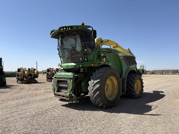 2022 John Deere 9900 Equipment Image0