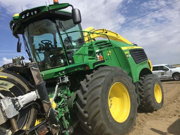 2022 John Deere 9900 Equipment Image0