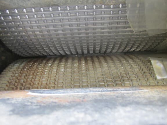 Image of John Deere 9900 equipment image 2