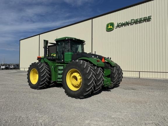Image of John Deere 9R 390 equipment image 3