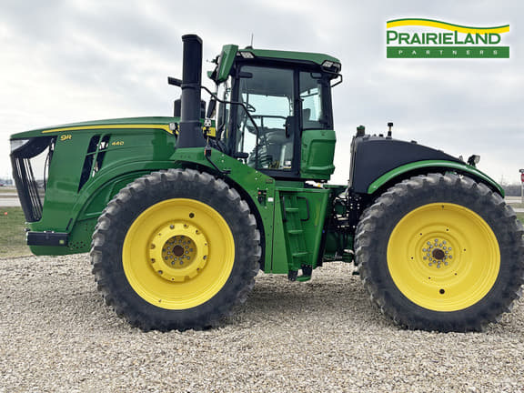 Image of John Deere 9R 440 Primary image