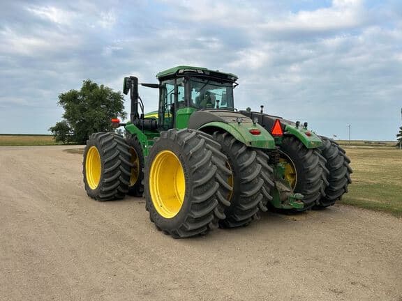 Image of John Deere 9R 590 equipment image 2