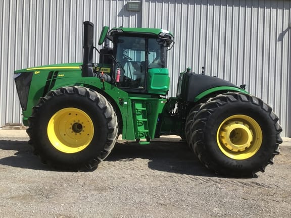 2022 John Deere 9R 640 Equipment Image0