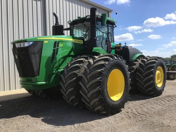 Image of John Deere 9R 640 equipment image 1