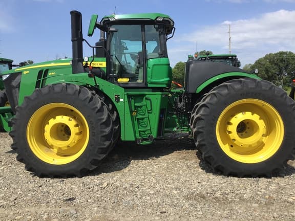 Image of John Deere 9R 640 equipment image 3