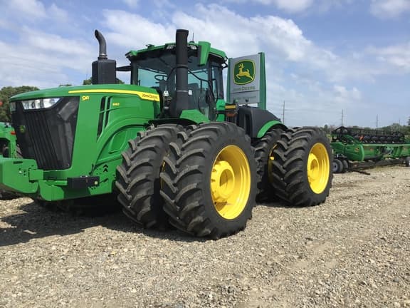 Image of John Deere 9R 640 Primary image