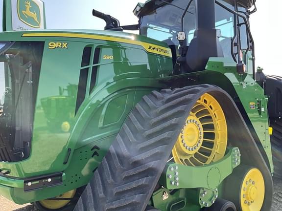 Image of John Deere 9RX 590 equipment image 4