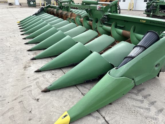 Image of John Deere C12F equipment image 1