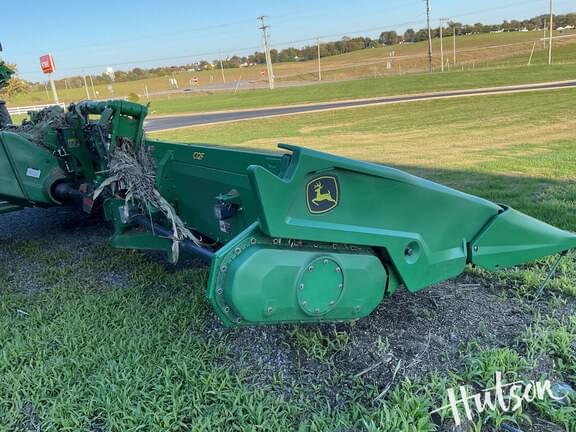 Image of John Deere C12F equipment image 2