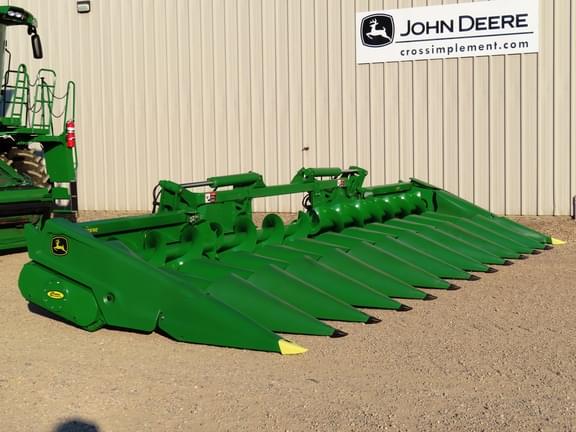 Image of John Deere C12F Primary image