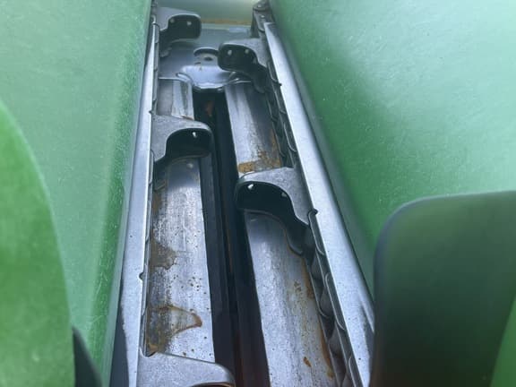 Image of John Deere C12F equipment image 1