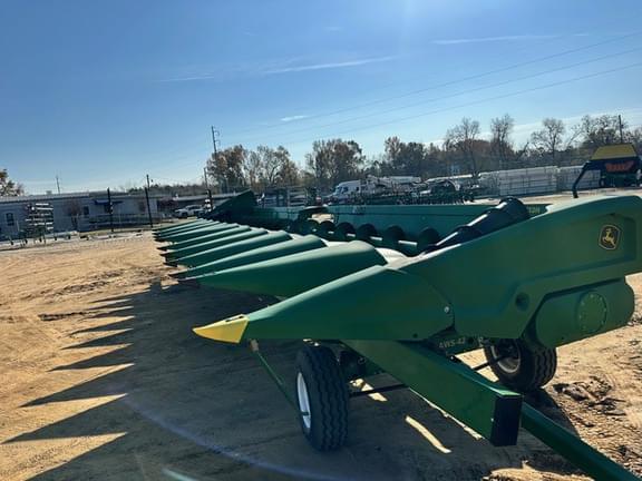 Image of John Deere C12R Primary image