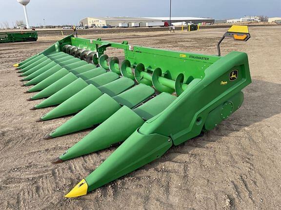 Image of John Deere C12R Primary image
