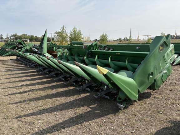 Image of John Deere C16F equipment image 1